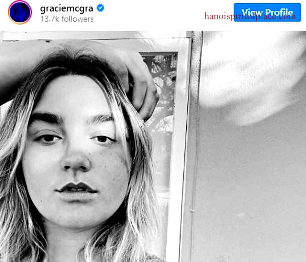 Discover Gracie McGraw Instagram Daily Inspiration