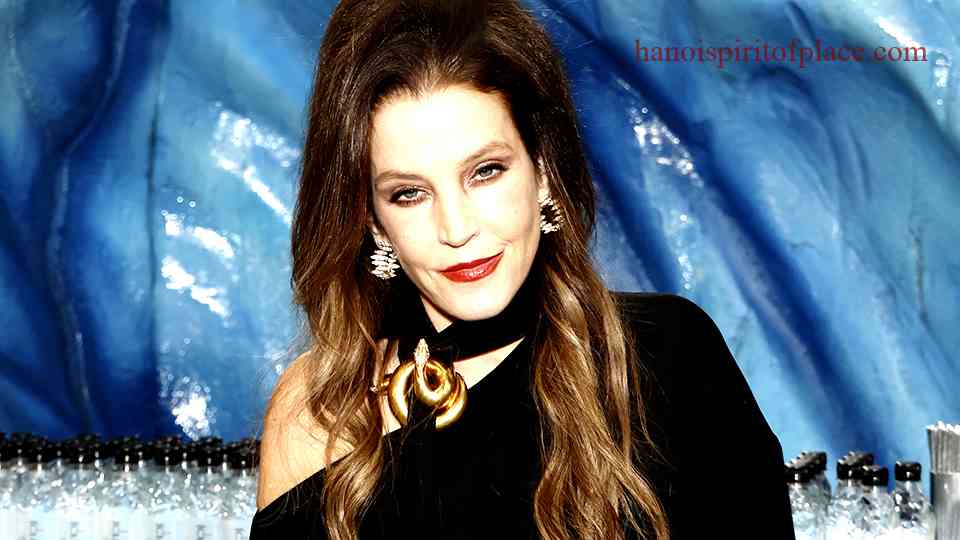 Early Life of Lisa Marie Presley