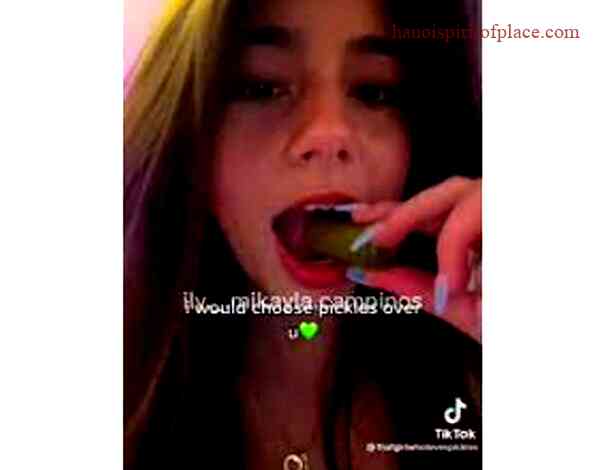 Mikayla Campinos Twitter Pickle Video – A Must-See Moment