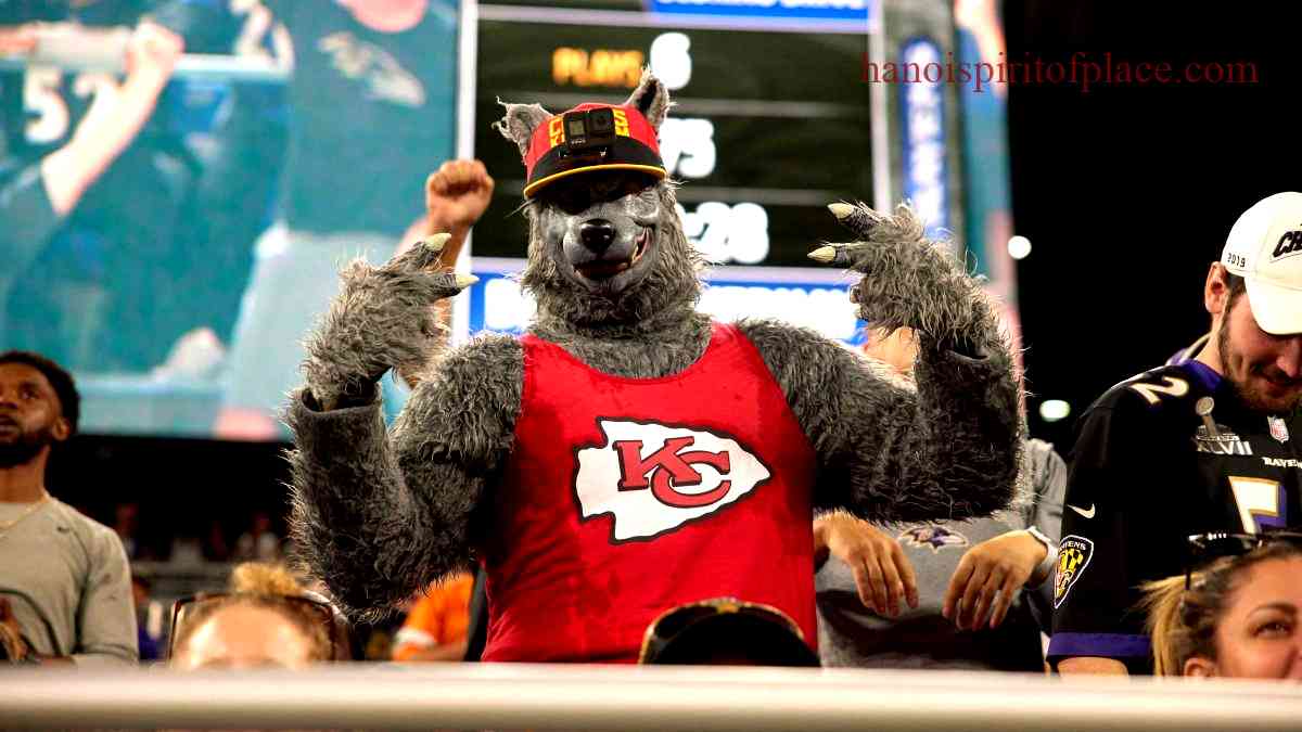 Shocking Kansas City Chiefsaholic Bank Robbery Rocks the City