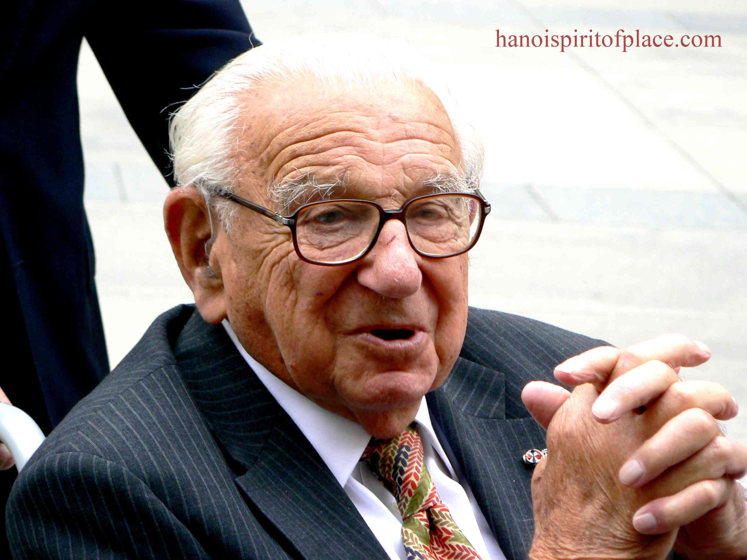 Sir Nicholas Winton Video: Inspiring Acts of Kindness That Changed Lives