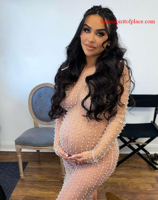 Carli Bybel Maternity Photos