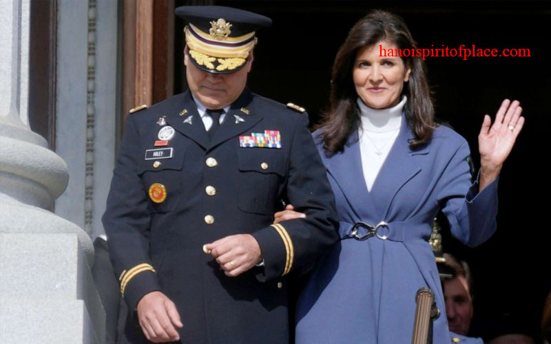 Nikki Haley husband photo