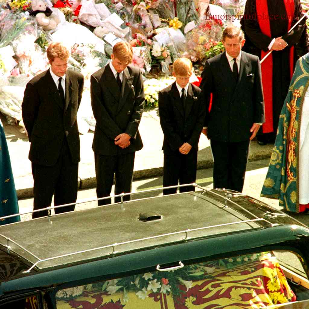 Photo de Lady Diana dans son cercueil- Révélation troublante