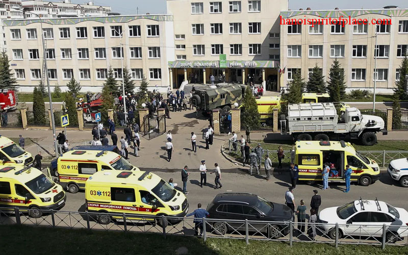 Kazan School Shooting photo