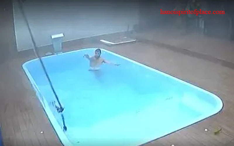 O menino da piscina portal Zacarias