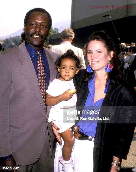 Unveiling the Magnificent Richard Roundtree Wife Photos