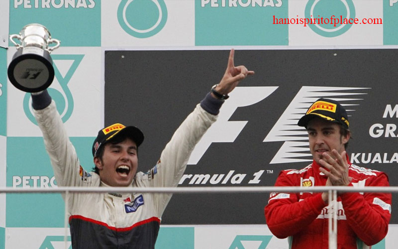 Foto Finish F1 Alonso Perez – Emoción en la Carrera